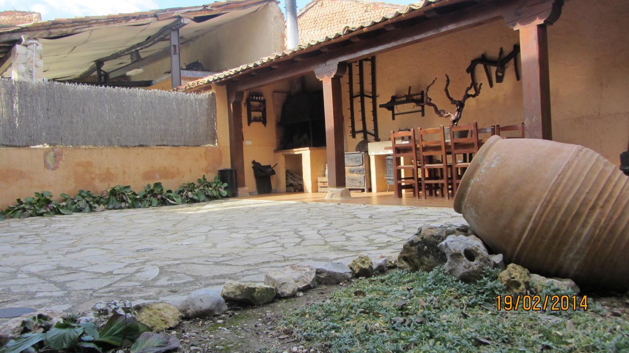 Casa Rural La Prensa De Vino Hotel Сан Естебан де Гормаз Екстериор снимка